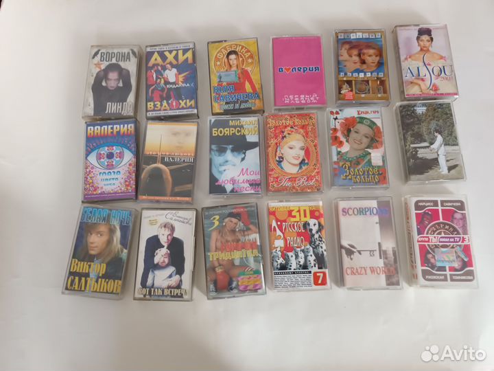 Музыка на аудио кассетах