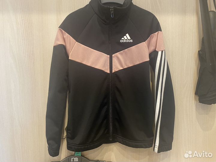 Спортивный костюм для девочки 128 adidas