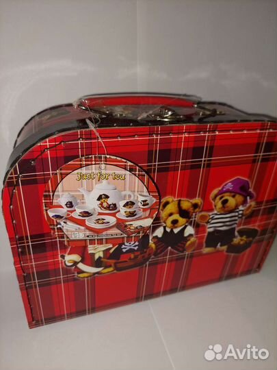 Детский чайный фарфоровый сервиз