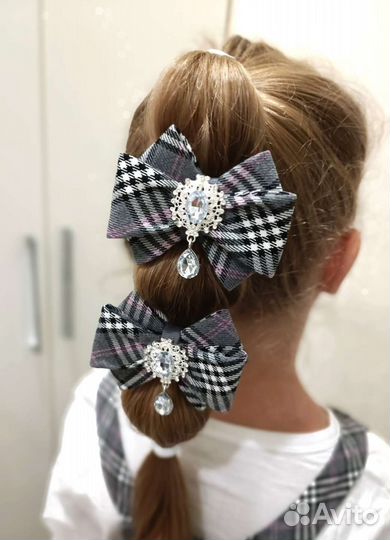 Заколка бант для школы