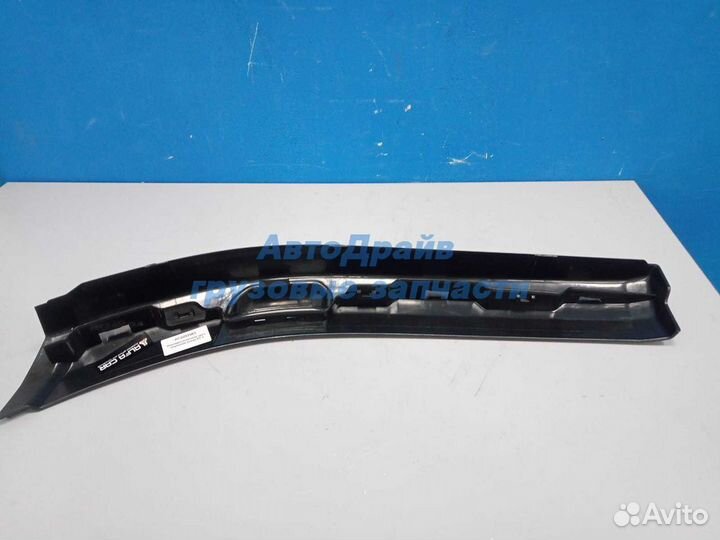 Накладка арки Scania R S серия передняя левая