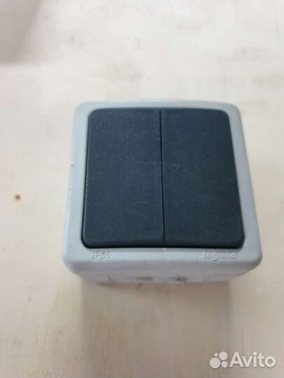 Выключатель влагозащищенный