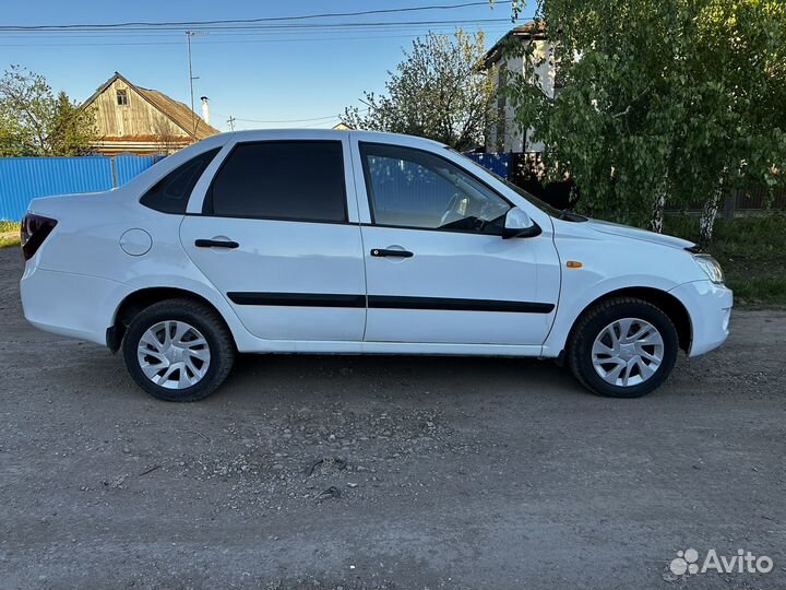 LADA Granta 1.6 AT, 2013, 89 900 км