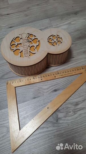 Коробка подарочная деревянная