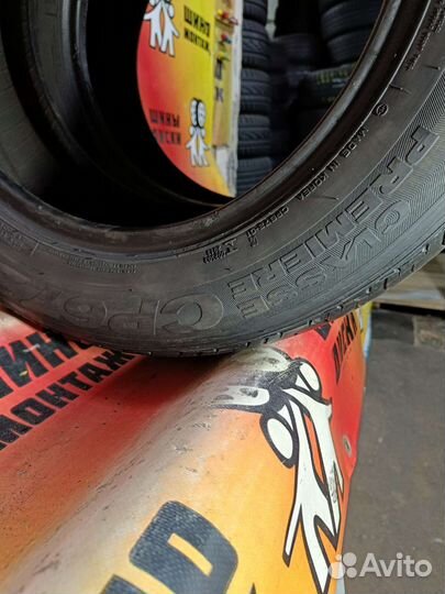 Roadstone Classe Premiere CP672 215/60 R16 95H