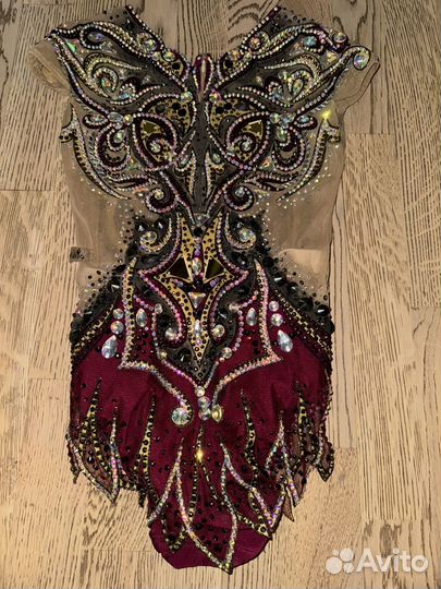 Купальник для художественной гимнастики