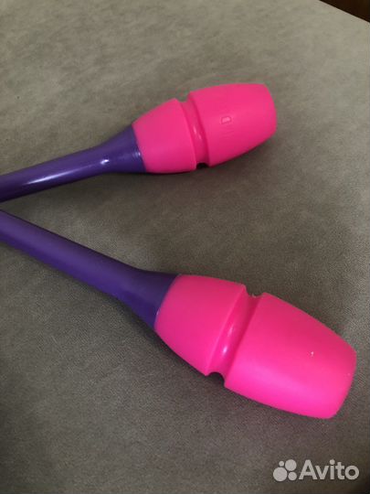 Булавы,мяч гимнастический, веревка