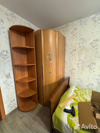 Угловые шкафы