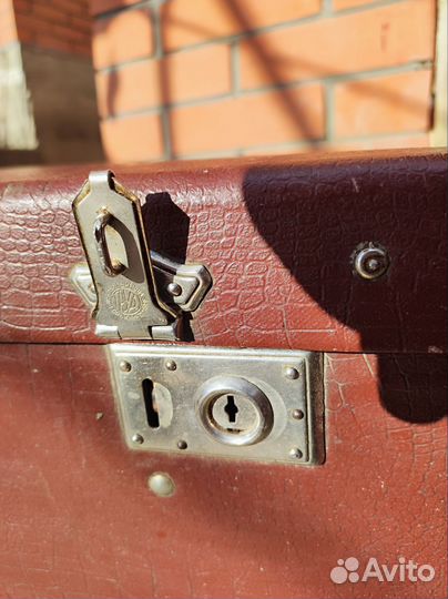 Чемодан советский