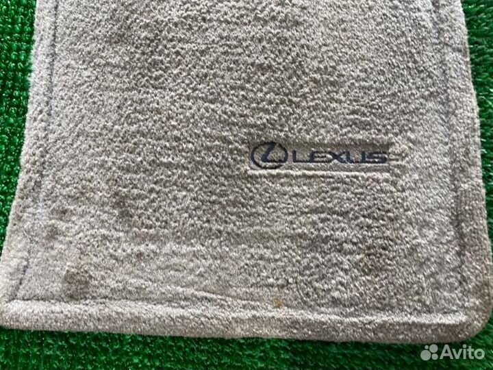 Коврик салона прав. перед. Toyota Gx470, Land crui