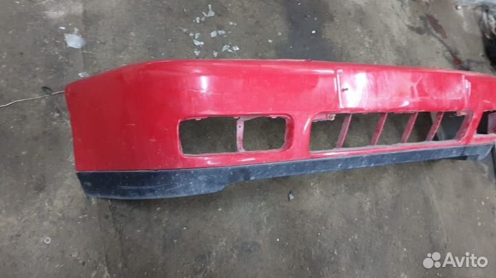 Бампер передний Фольксваген Поло 3