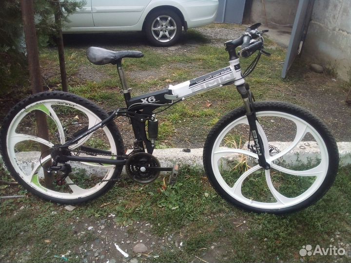 Продам Велосипед 26 колесах Bmw x6
