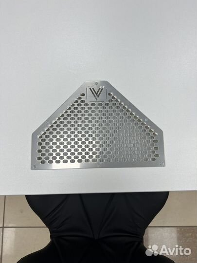 Маникюрный стол и вытяжка Verakso новые