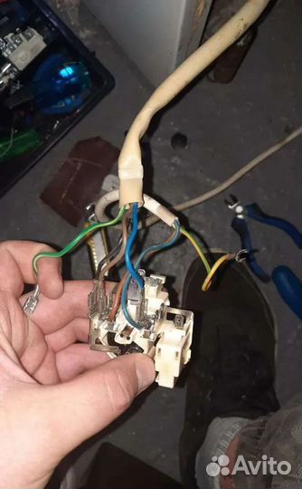 Ремонт холодильного оборудования холодильных камер