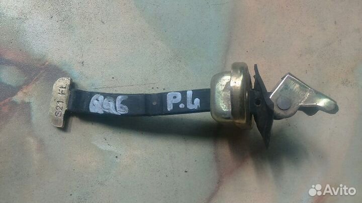 Ограничитель двери передний левый Chery Qq6 S21