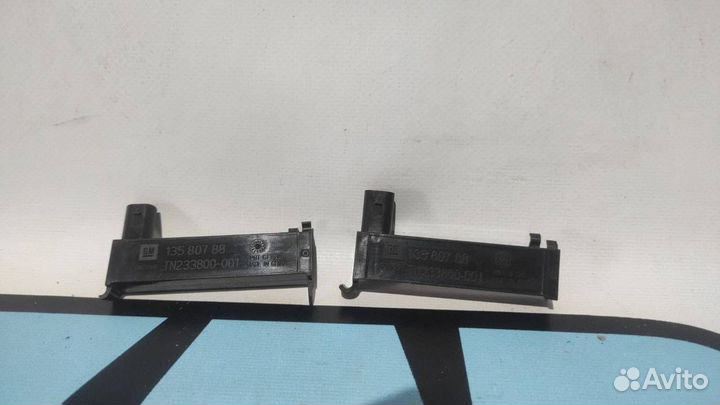 Антенна системы комфортного доступа Chevrolet 3