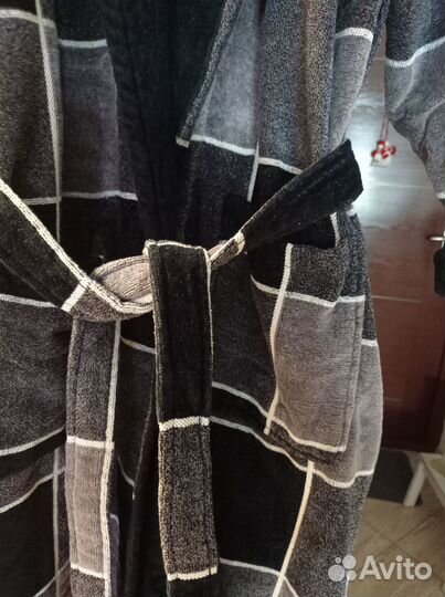 Мужской махровый халат 52 размер