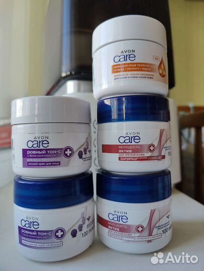 Сыворотка для волос, крем для лица, спрей для тела