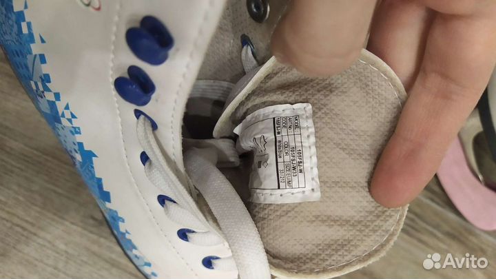 Коньки фигурные 33