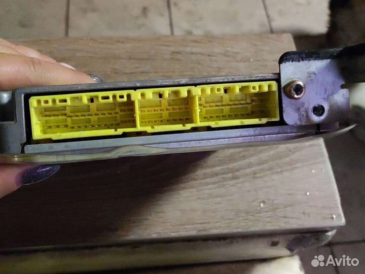 Блок управления двигателя Daihatsu Pyzar