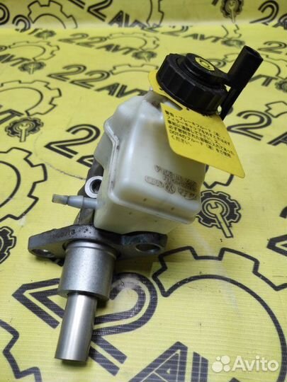 Главный тормозной цилиндр Volkswagen Tiguan cawb