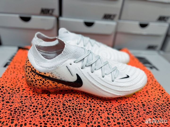 Бутсы Nike Phantom Luna Elite NU FG