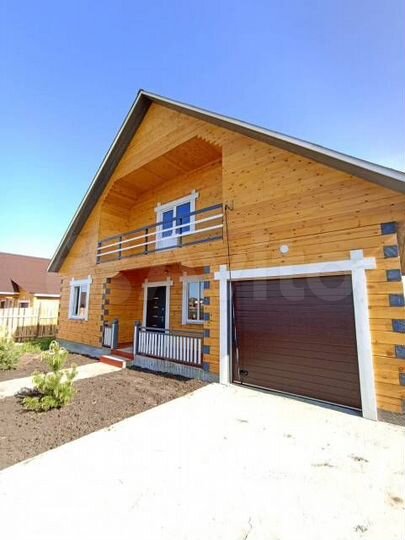 Дом 160 м² на участке 8 сот.