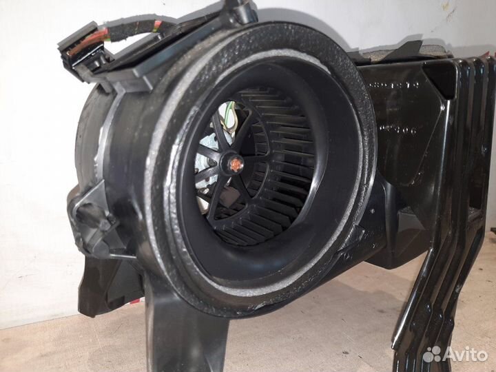 Мотор печки задний Mercedes Gl550 X164 273.963