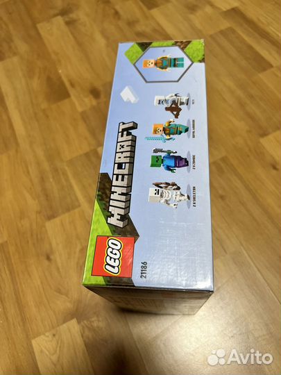 Конструктор Lego Minecraft 21186 Ледяной замок
