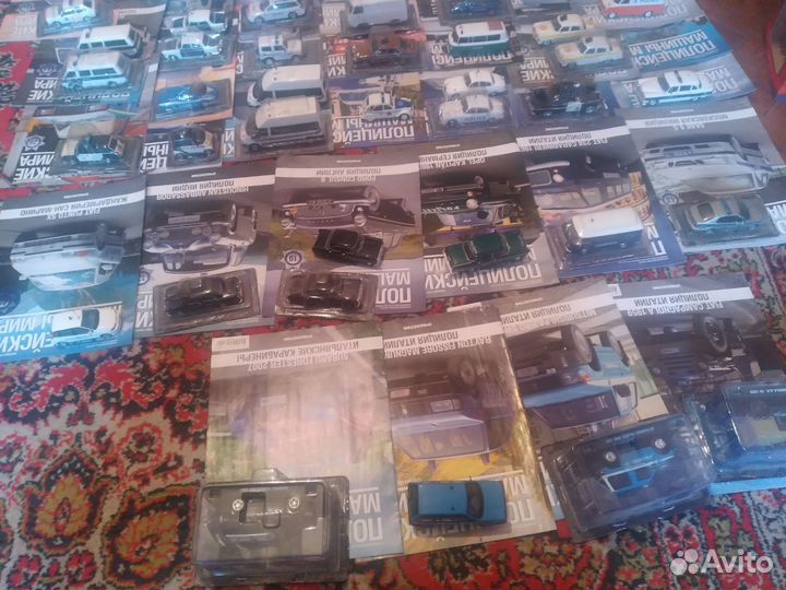 Модели 1:43 полицейские автомобили мира