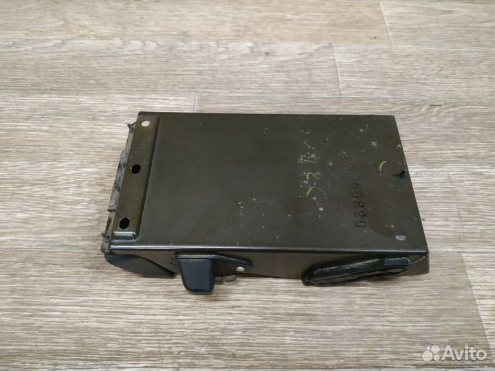 Пепельница передняя Honda Civic EK3 (1995-2001)