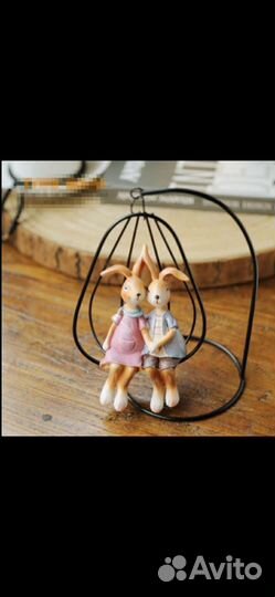 Кролики на качели