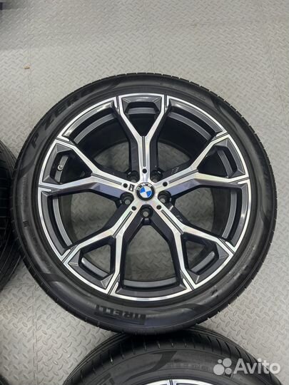 Колеса оригинал BMW X5 X6 G05 741 M R21 Pirelli