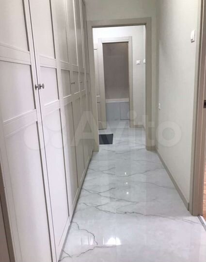 2-к. квартира, 57 м², 16/16 эт.