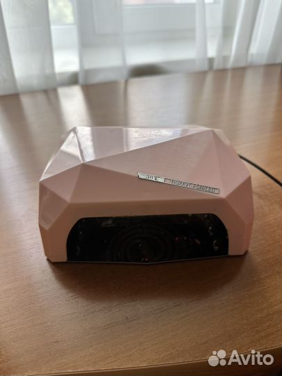 Лампа для сушки гель лака