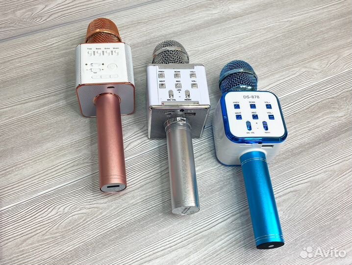 Беспроводной караоке микрофон с колонкой