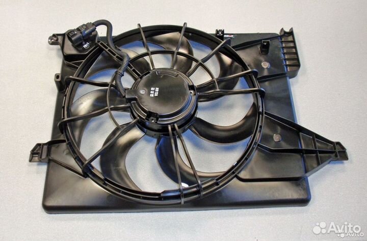 Вентилятор охлаждения Kia Sorento 2.4L