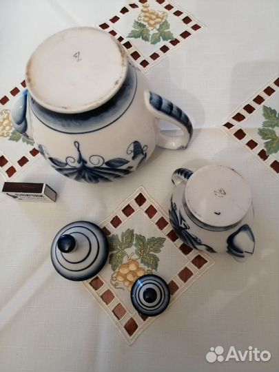 Чайник большой и малый заварочный Гжель