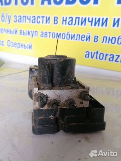 Блок управления ABS Skoda Octavia