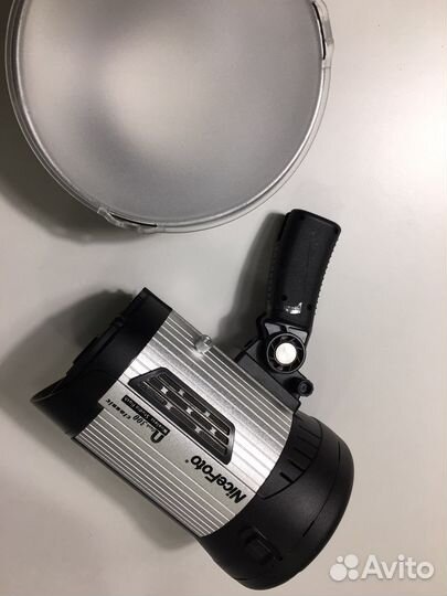 Аккумуляторная вспышка NiceFoto 300