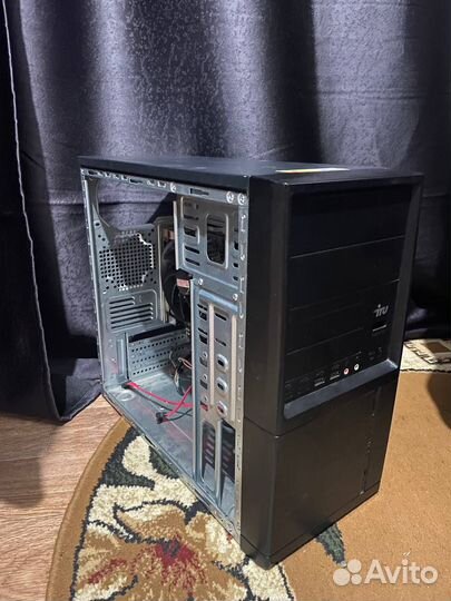 Материнская плата 1151+Intel Core i3-6100