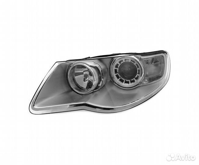Фара левая Volkswagen Touareg (2008-2010)