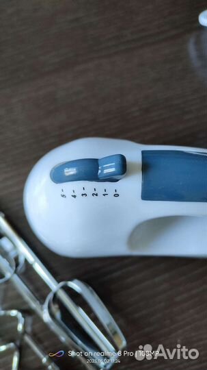 Миксер ручной, электрический Новый