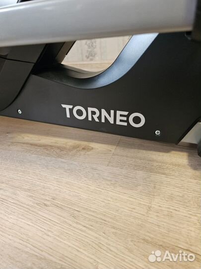 Эллиптический тренажер torneo