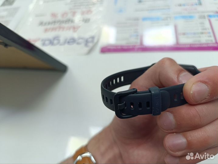 SMART часы Huawei Band 8