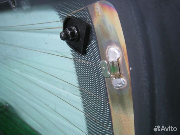 Стекло заднее Chevrolet Captiva 2007