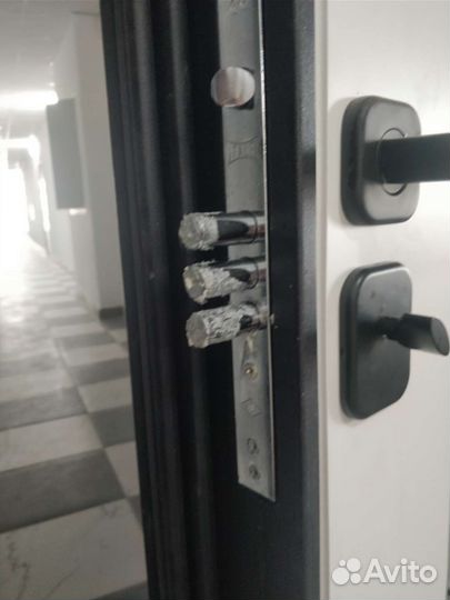 Вскрытие замков / Установка замков -круглосуточно