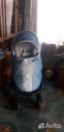 Коляска 3 в 1 Pia