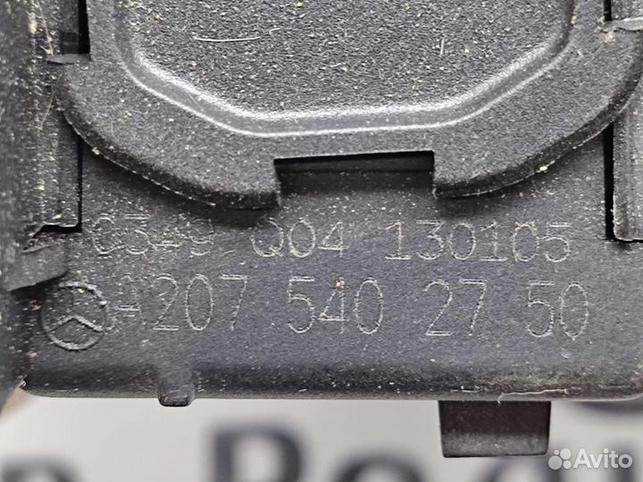 Блок предохранителей w204 C-class 274.910 02.20