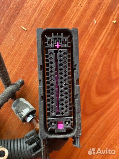 Подкапотная проводка Vw Transporter T5 AXD 2005